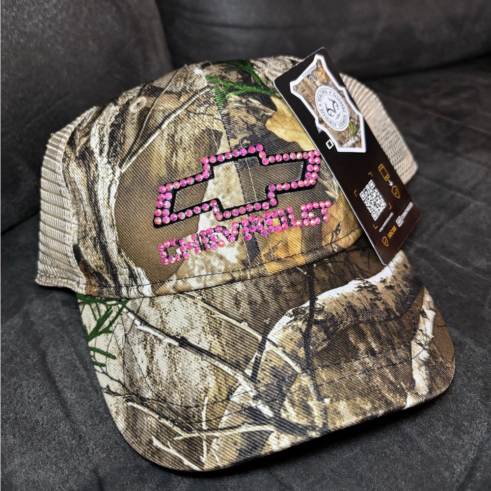 Chevy Bling Camo Cap Hot Pink Iridescent Rhinestones Size OSFM New!